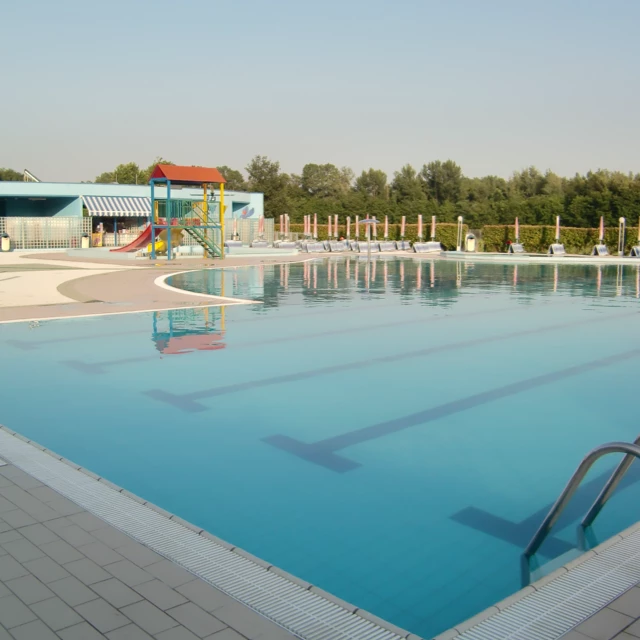 Piscina Plavilandia